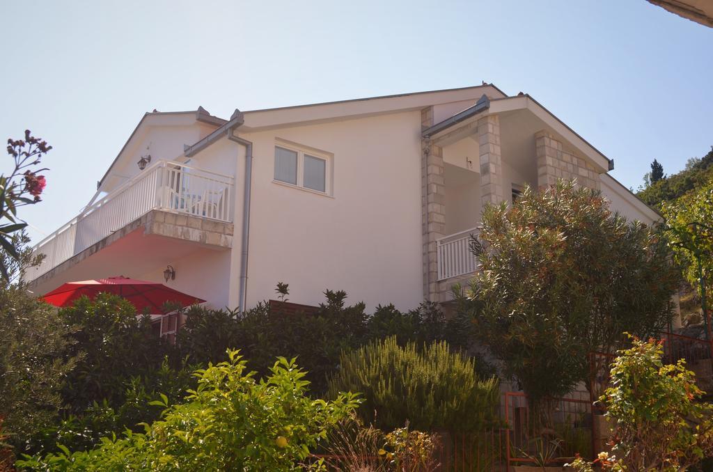 Apartmants Bubalo Trpanj Exterior photo